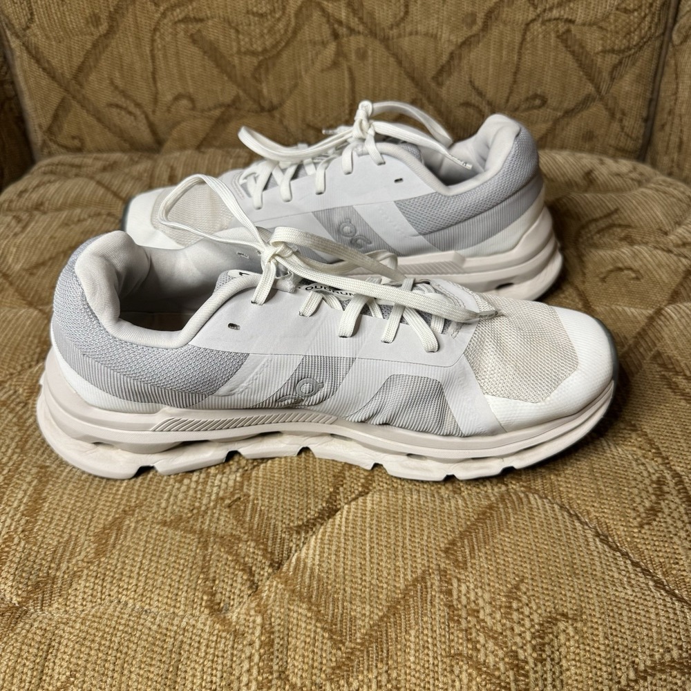 On Cloud Swiss Engineering Cloudrunner 56.99008 W… - image 2